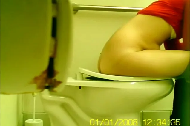 caught a gentle girl pissing