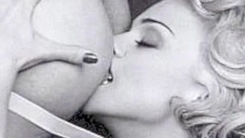 Madonna NUDE!