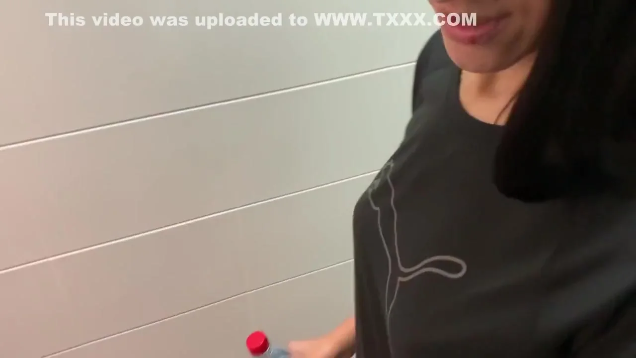 Amazing Fitness Girl Was Fucked After A Workout In The Gym (public)