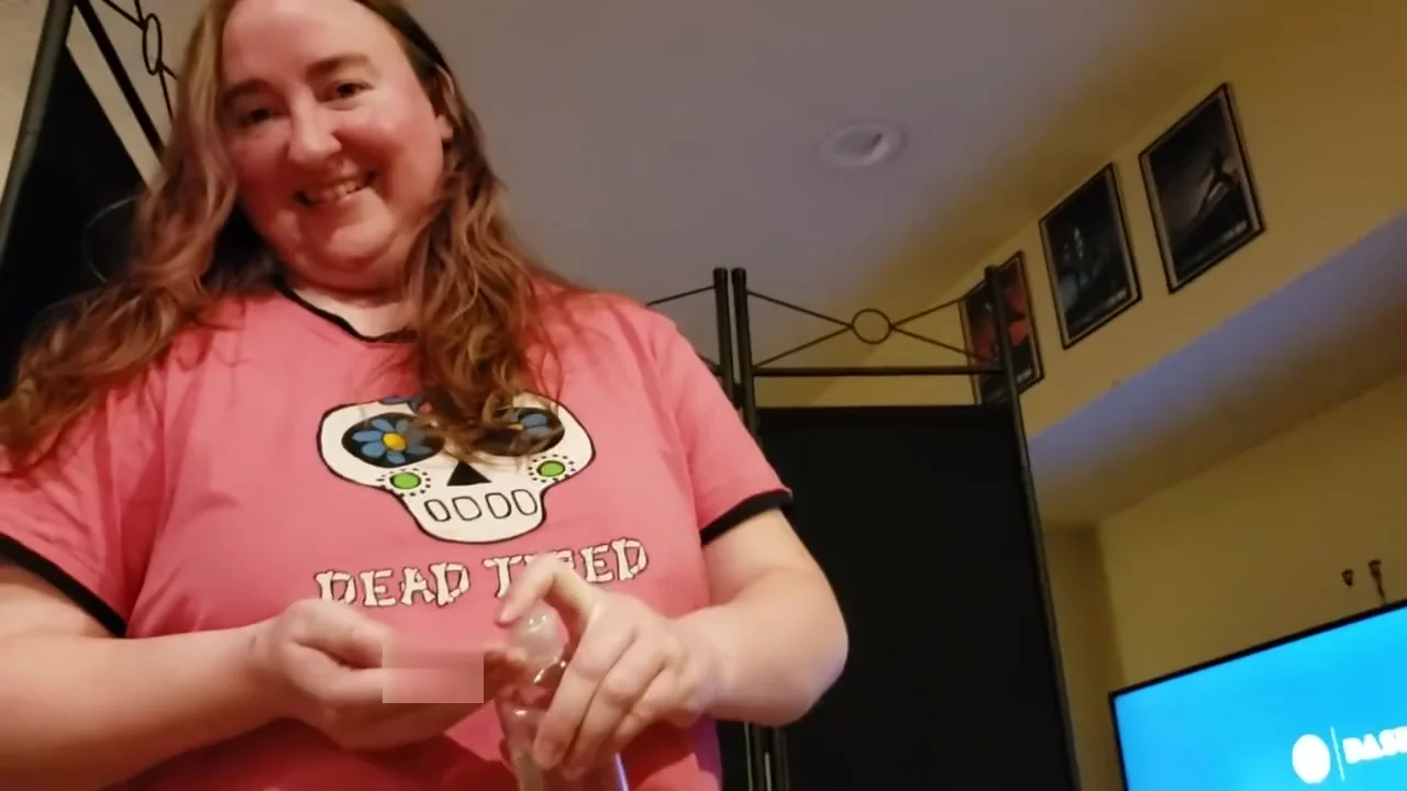 Long, slow dildo ride brings hot BBW to Cum Town