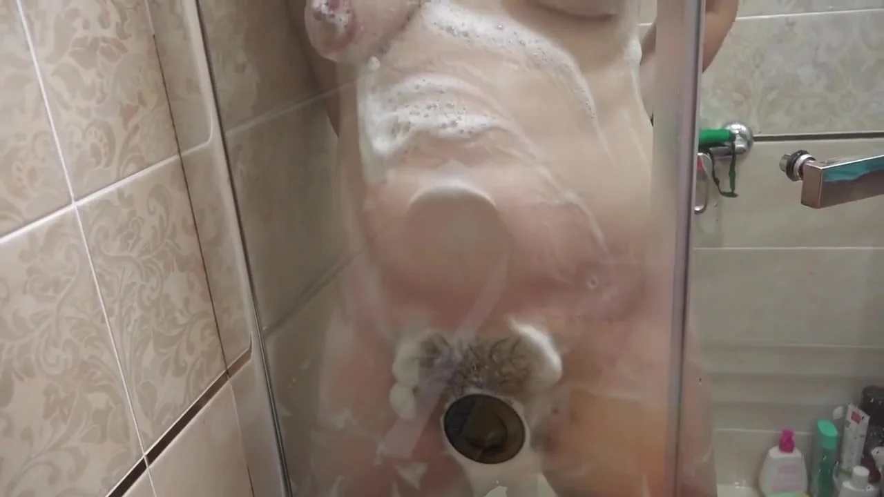 Pregnant Mature Milf With Hairy Pussy And Big Nipples Masturbates With Dildo In The Shower