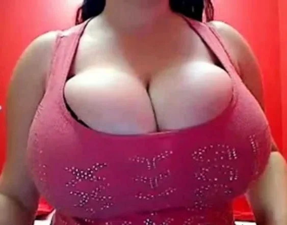 BBW with Huge Tits on Webcam