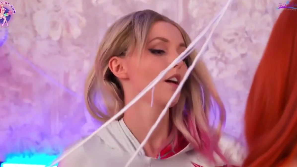 Sia Siberia, Sonya Vibe And Spider Man - With A Big Dick Pleases Lesbians In Bed