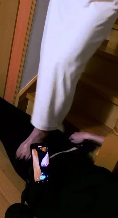 feetgoddessVEA - Japanese Longtonails Toejob