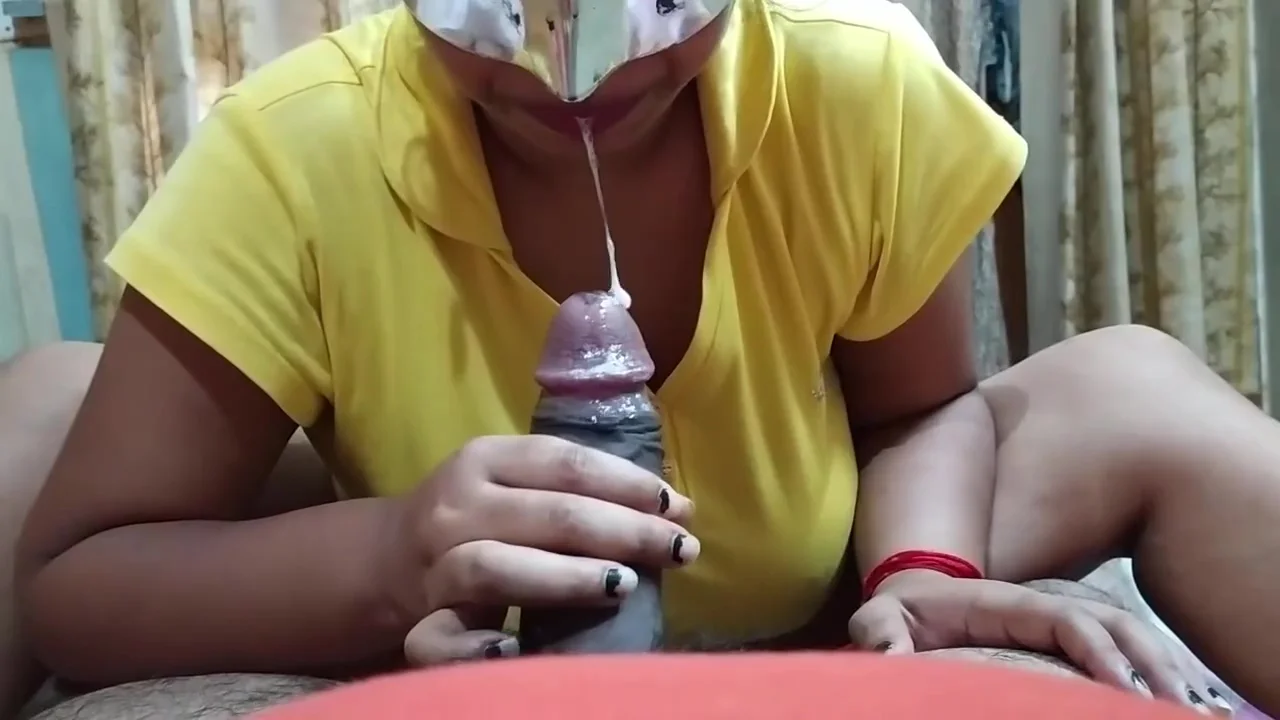 Busty Indian teen 18+ Gives Sloppy Deepthroat