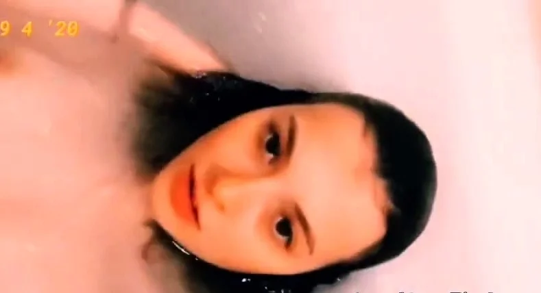 Busty Brunette Teen's Solo Bath Time Webcam Show