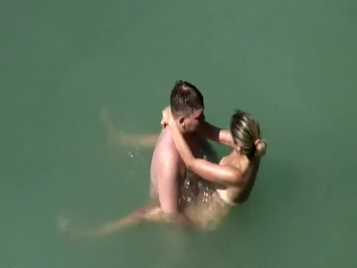 caught funny sex in the water