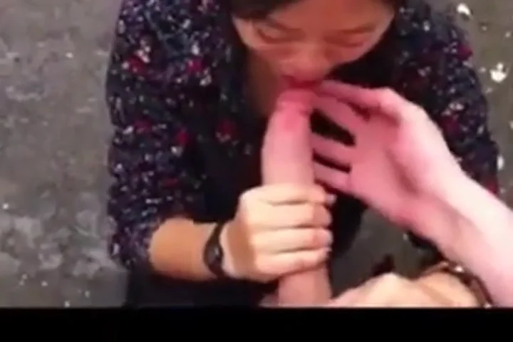 Chinese Gf Big Cock Outdoor Blowjob Facial