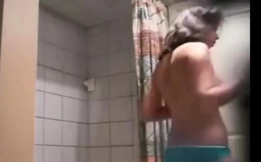 mexican sister 19 spied in the shower
