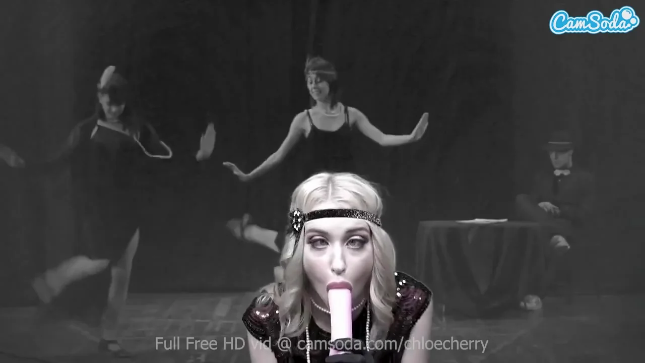 Chloe Cherry - Masturbates On The Sybian In Her Roaring 20s Outfit