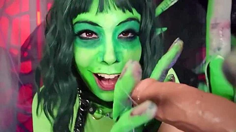 Little Puck - Salad Fingers Parody Perverse Dark Fantasy Cosplay By