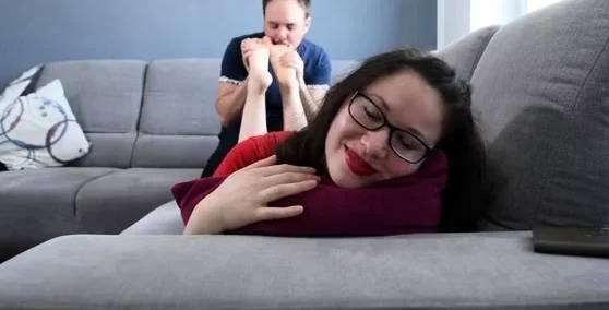 Czech Soles - Submissive footboy worships goddess's BIG