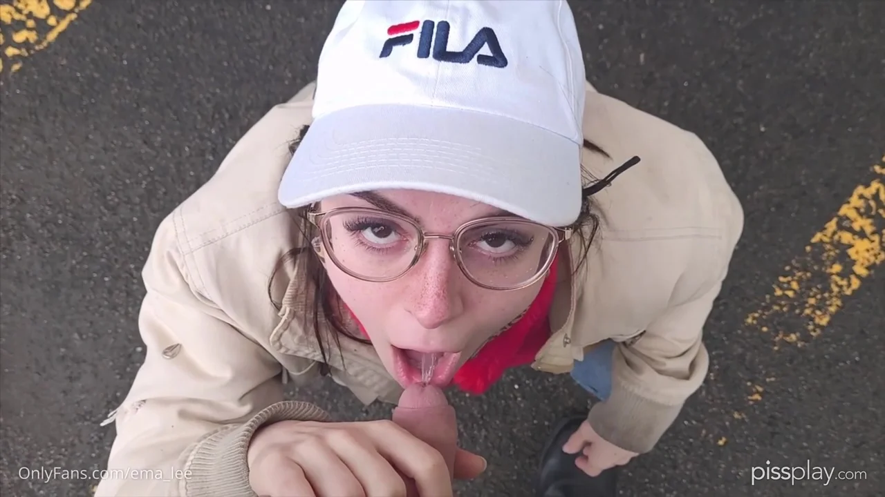 Piss Compilation - Emma Lee