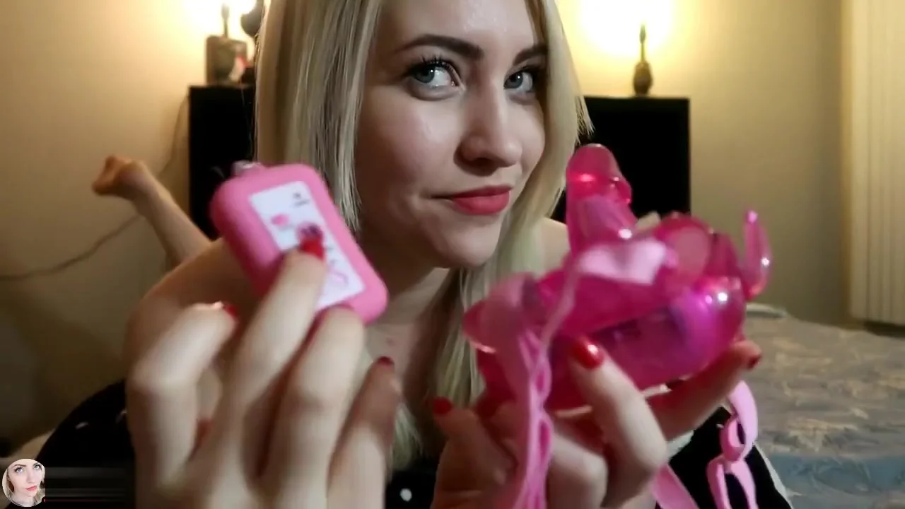 Toy Review - Butterfly Vibrator Strap On