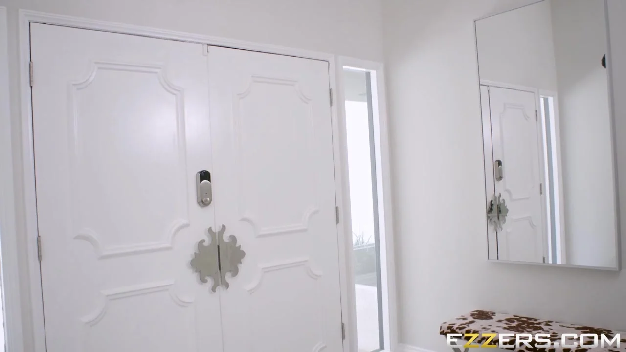 Courtney Taylor In The MILF Man