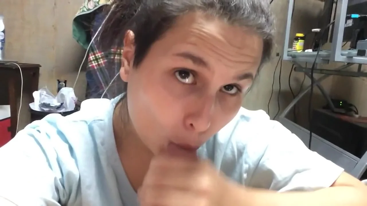 Cute Girl from ADS Encounters gives me a blowjob