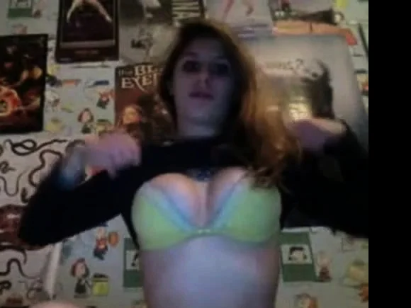Hot teen Jess strips and rubs pussy in cam show