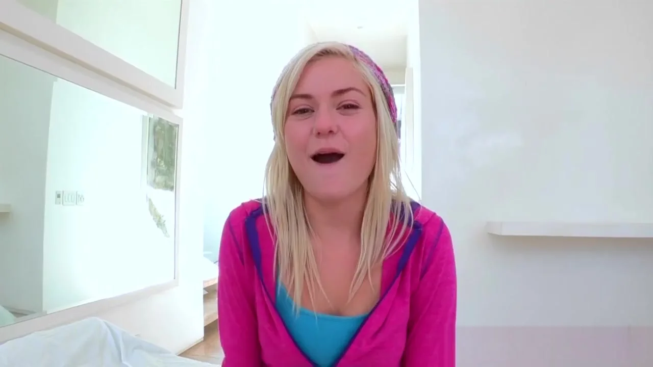 Cute Blonde Hottie Chloe Foster Gets Pussy Broken By A Dick