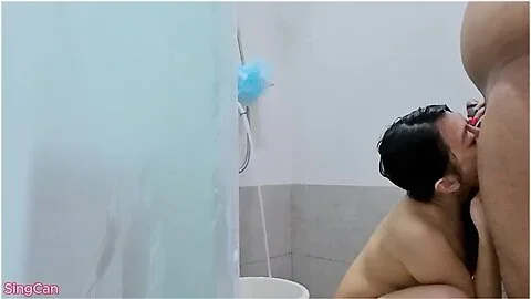 Pinay Ini-hian At Iniyot Ng Bf Sa Banyo! (peed And Banged In The Bathroom!) - Singcan