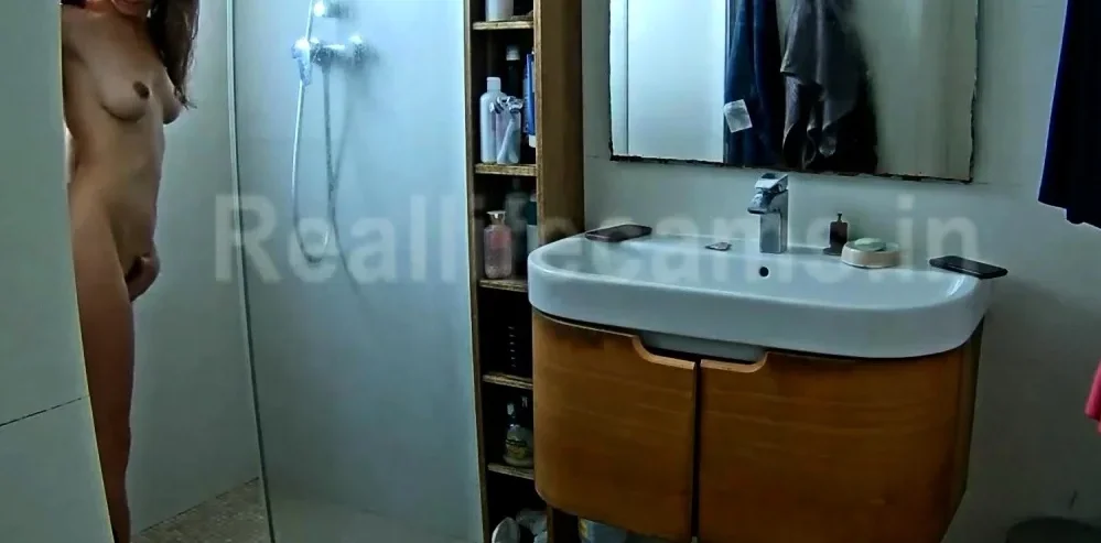 Cute teen caught creaming up on hidden cam