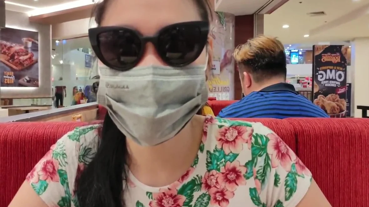 18 Y.o Pinay Porn Newbie In Trinoma Manila Public