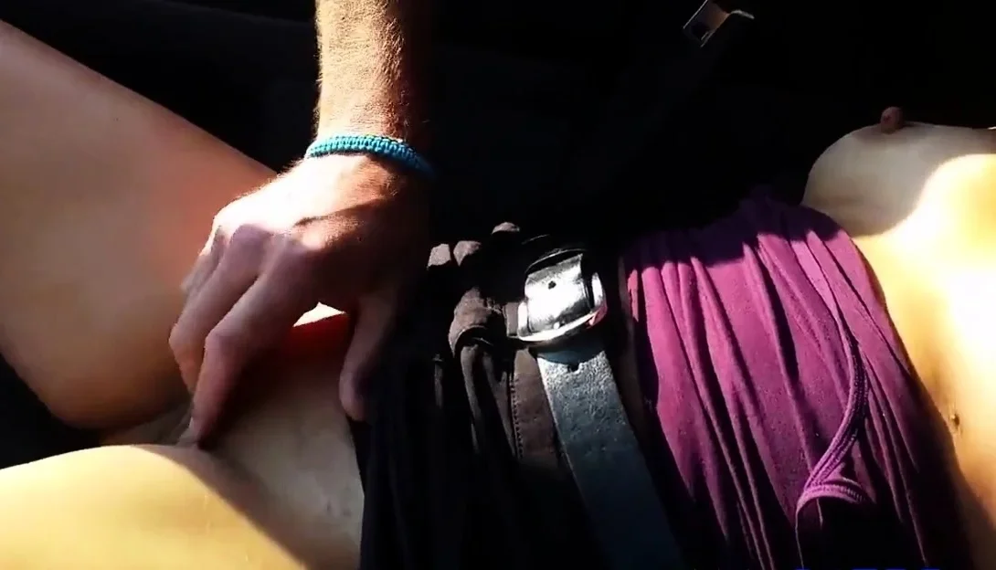 French Girl Shared for Outdoor Fingering Pleasure