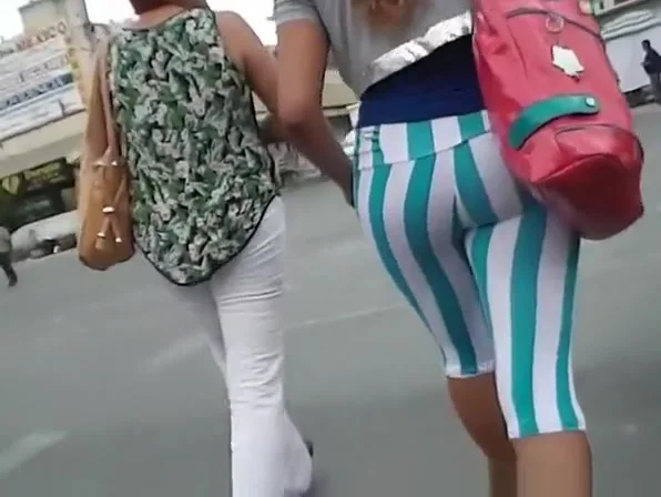Hot ass teen 18+ in tight leggings
