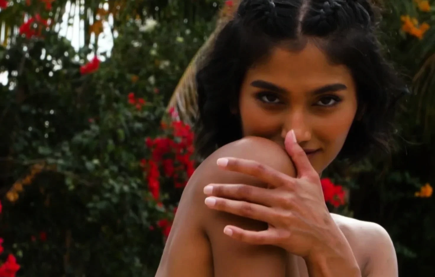 Exotic brown skinned teenie striptease