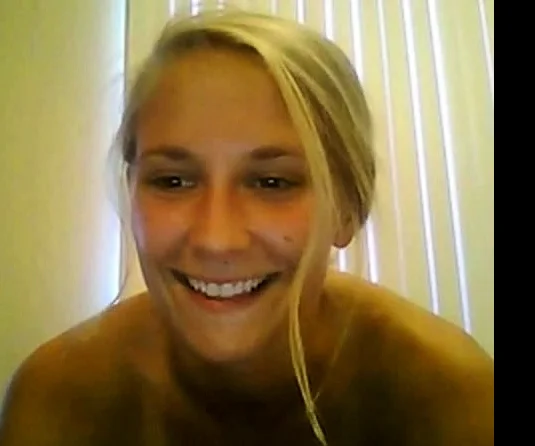 skinny blonde girl fucks her ass and pussy on webcam chat