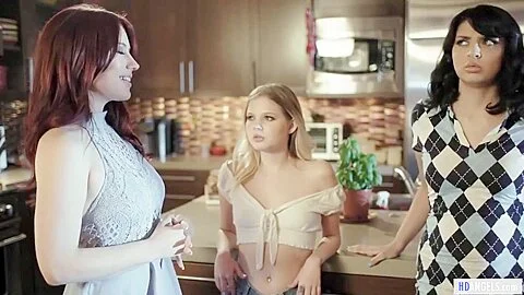 Squirter Stepmom Teaching New Tricks To Her Stepdaughters On Pornhd