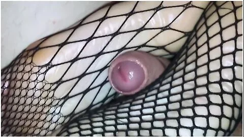 Amateur Footjob #72 Wife Want To Try Balls Crushing And It Was Great!!