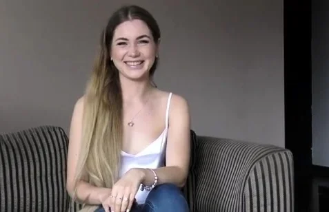 Casting Call For Amateur Babes in Jeans That Masturbate