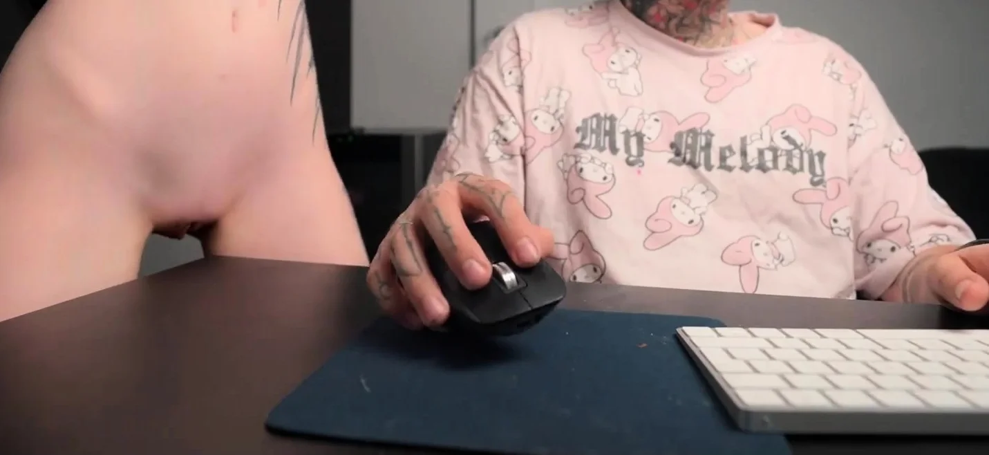 Step-sibling fucky-fucky on the table! Masturbation squirt