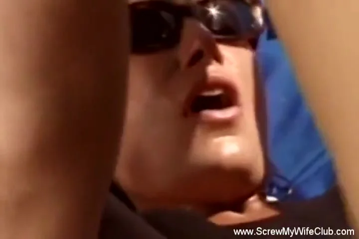 Swinger Hot Wife Has Outdoors Sex Experience