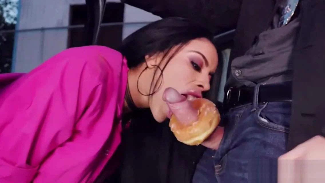 Latina cop and her partner fucks hooker