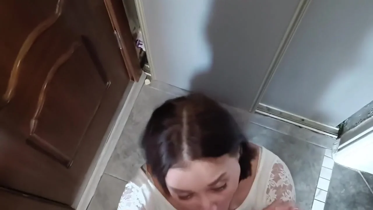 A Friends Stepmom With A Cool Ass Seduced Me For Hot Sex With Lots Of Cum