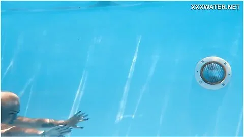 Underwater Swimming With The Most Charming Model With Petite Blonde And Lisi Kitty