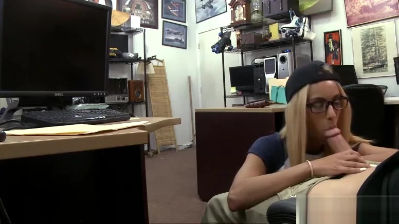 Happily married teen 18+ needs to fuck pawn owner to get her ring