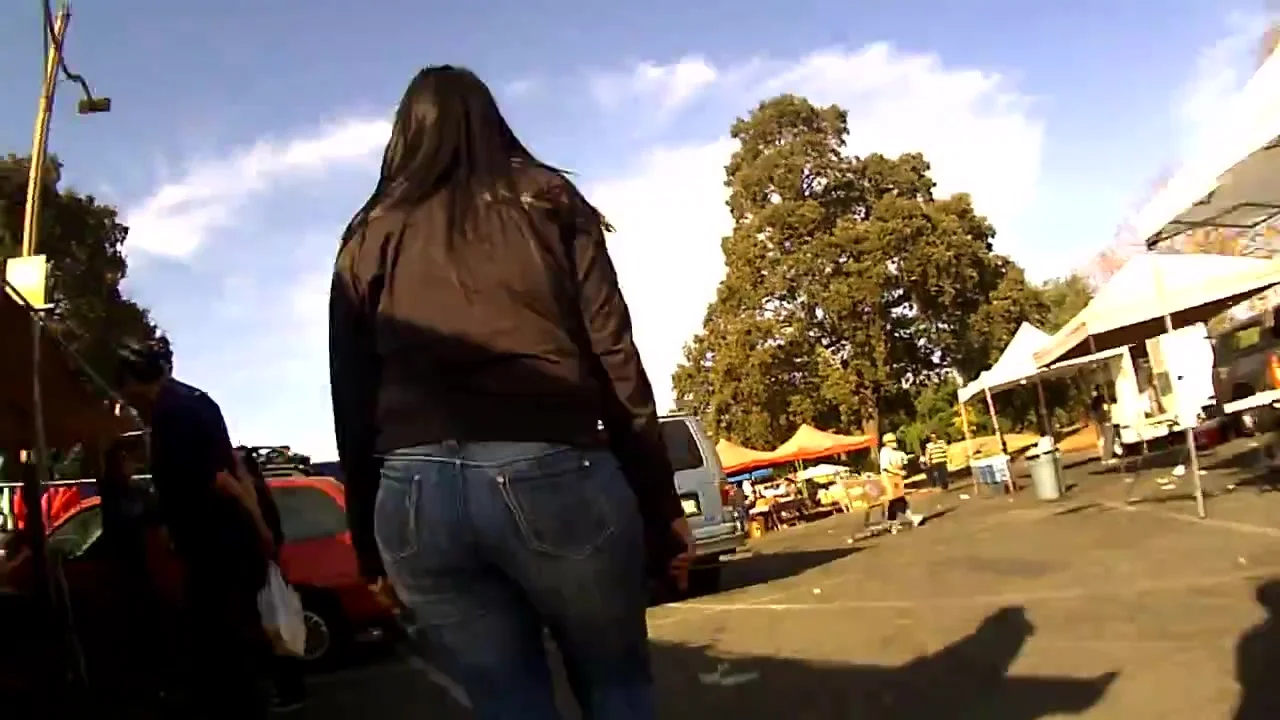 Phat Mexican ass in tight jeans