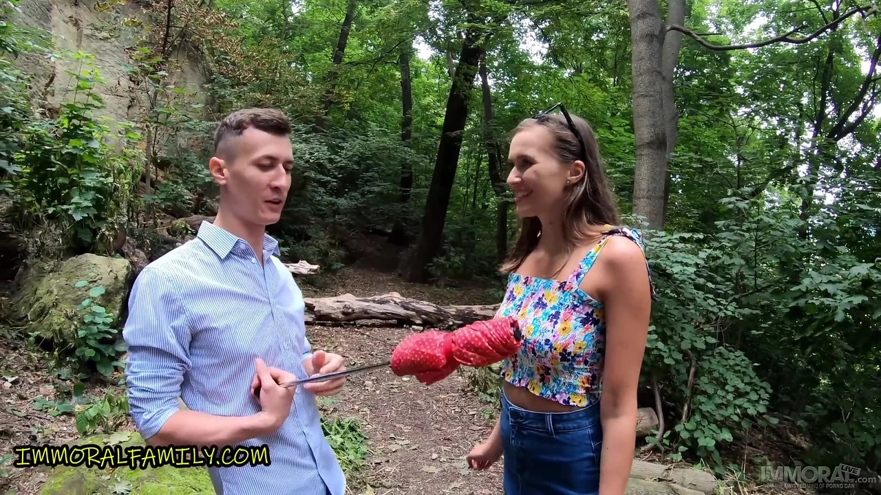 Stepsister Stacy Cruz Fucks Tour Guide In Front Of Stepbrother