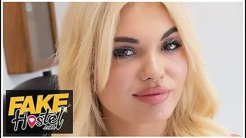 Cute Blonde Teen With Dripping Wet Horny Pussy Gets Her Orgasm In Shared Room