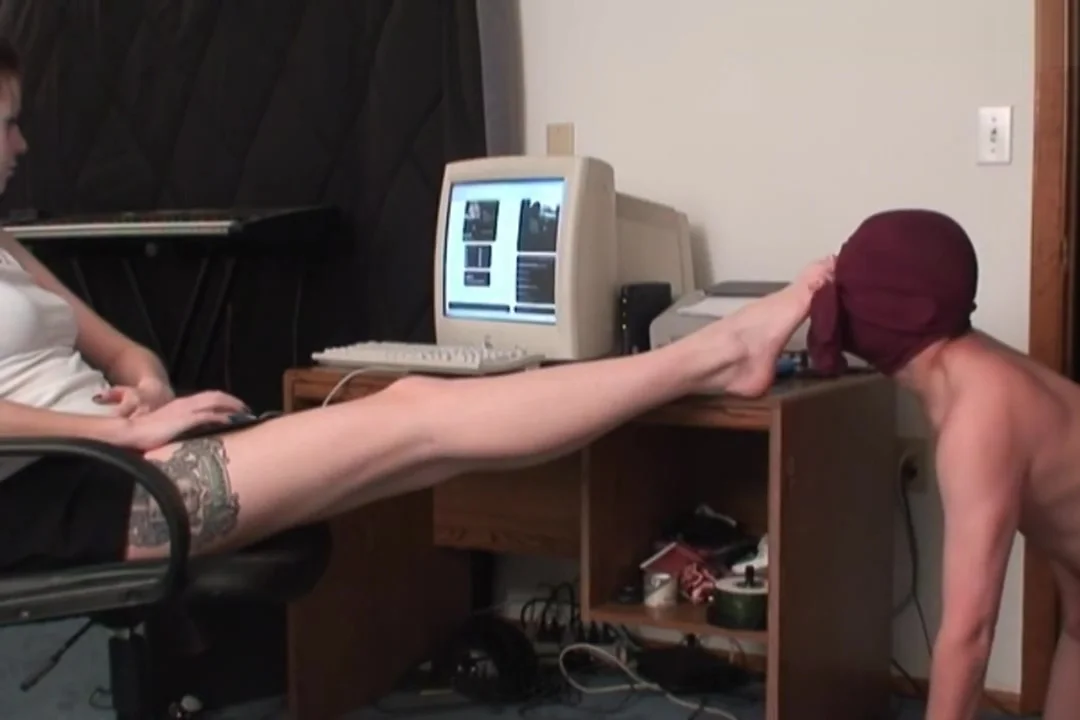 My Cruel Stepsister - Masturbate Foot Tease and Ballbust - Ruined Orgasm 10 04 2013