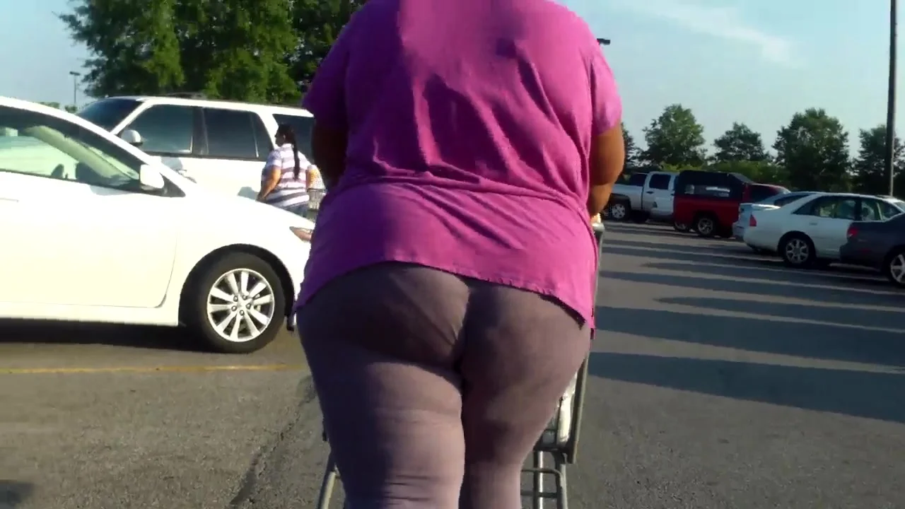 BBW Throwin Dat Phat Ass VPL..