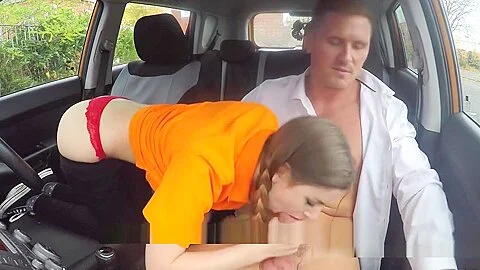 Sexy teen 18+ Sucks And Fucks In Driving School Car