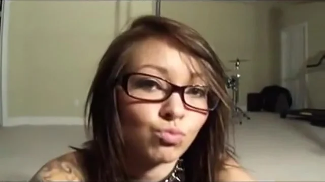Hot teen 18+ With Perfect Ass Does Pole Dancing