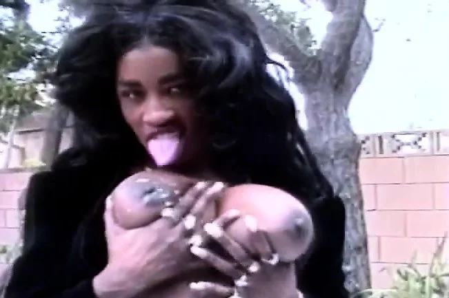 Busty Spantaneeus Xtacy gets split wide while watched at a barbecue
