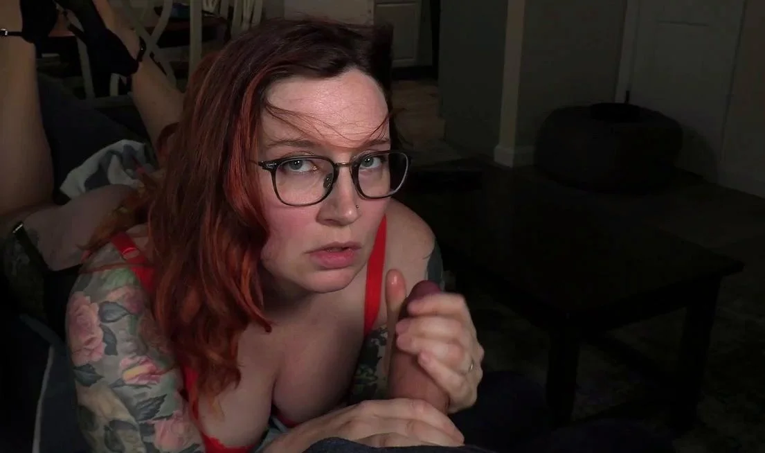 Bettie Bondage – Bully Fucks Free Use MILF