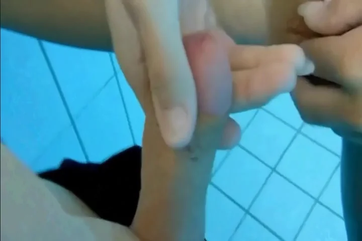 Fuck And Blowjob In The Pool