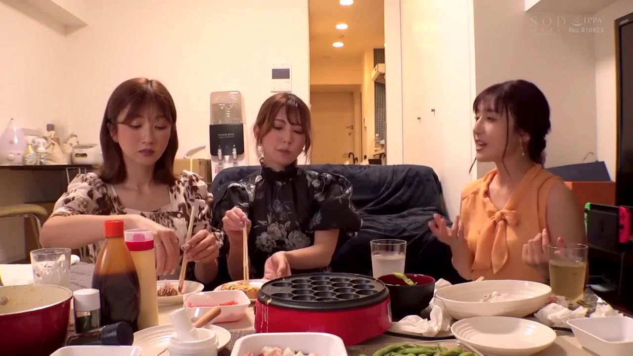 Iori Furukawa And Iori Kogawa - Stars-731 Retired / 1 After 10 Years As An Actress After Moving To Tokyo, I Finally Reached The Most Feeling Sex In My Life