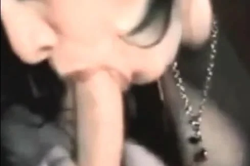 Amateur girl fucked hard and cum in mouth